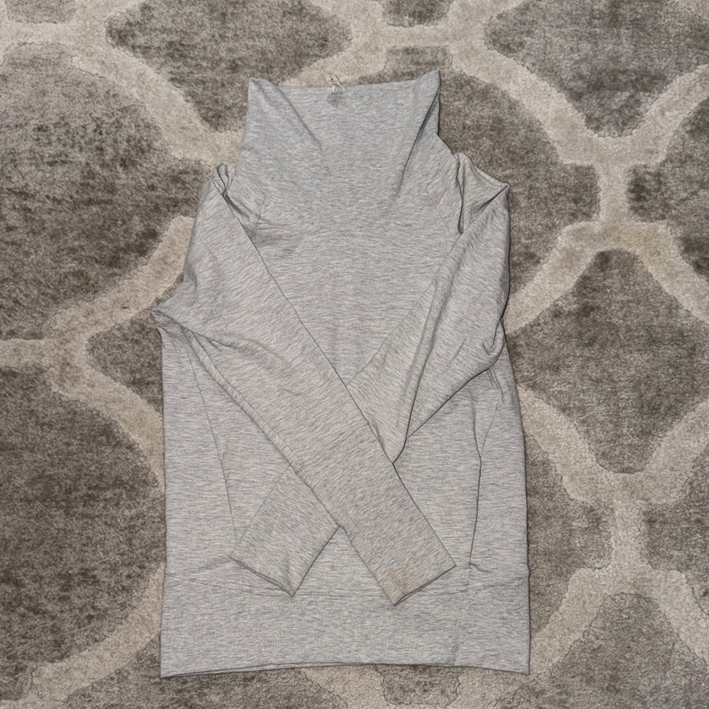 Lululemon Athletica Light Gray Women's Sweatshirt